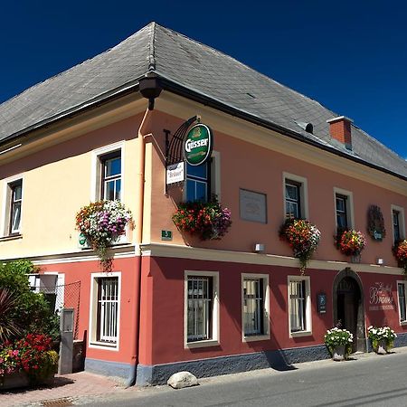 Gasthof Braeuer - Familie Eibensteiner Weisskirchen in Steiermark Екстер'єр фото