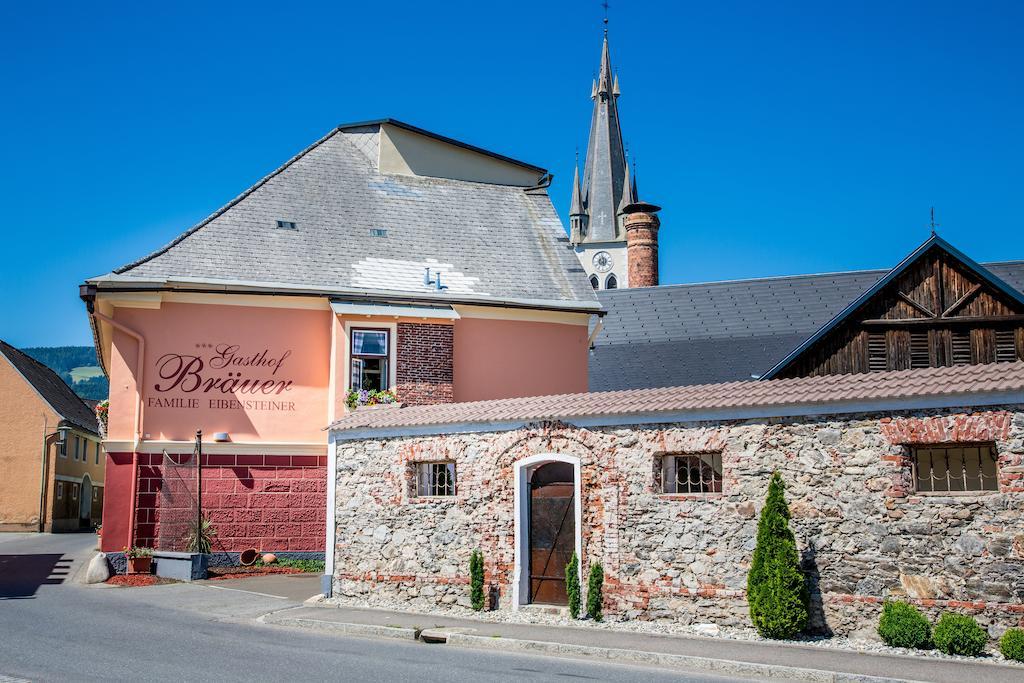 Gasthof Braeuer - Familie Eibensteiner Weisskirchen in Steiermark Екстер'єр фото